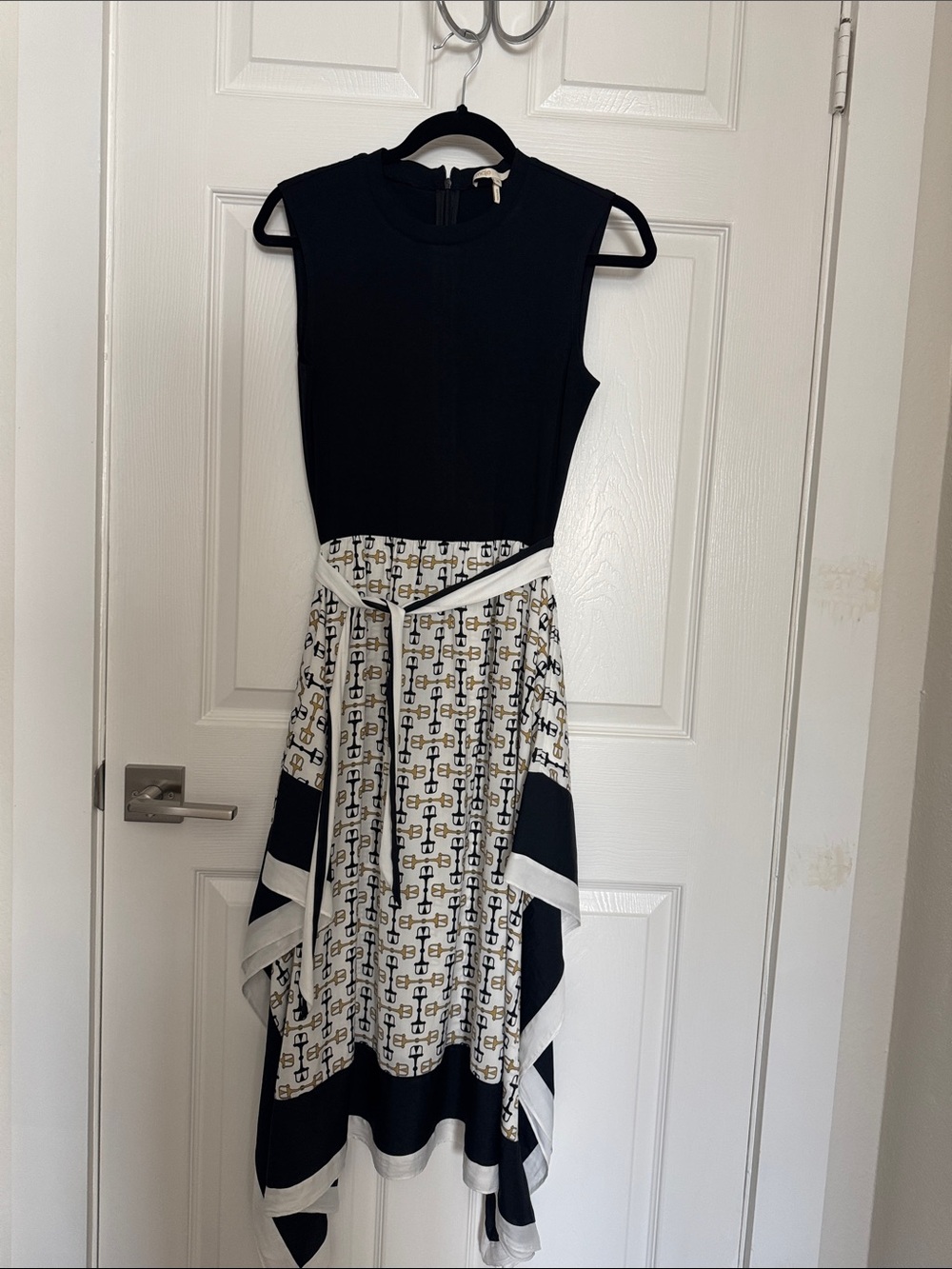 Sleeveless Black & White Printed Handkerchief Hem Dress